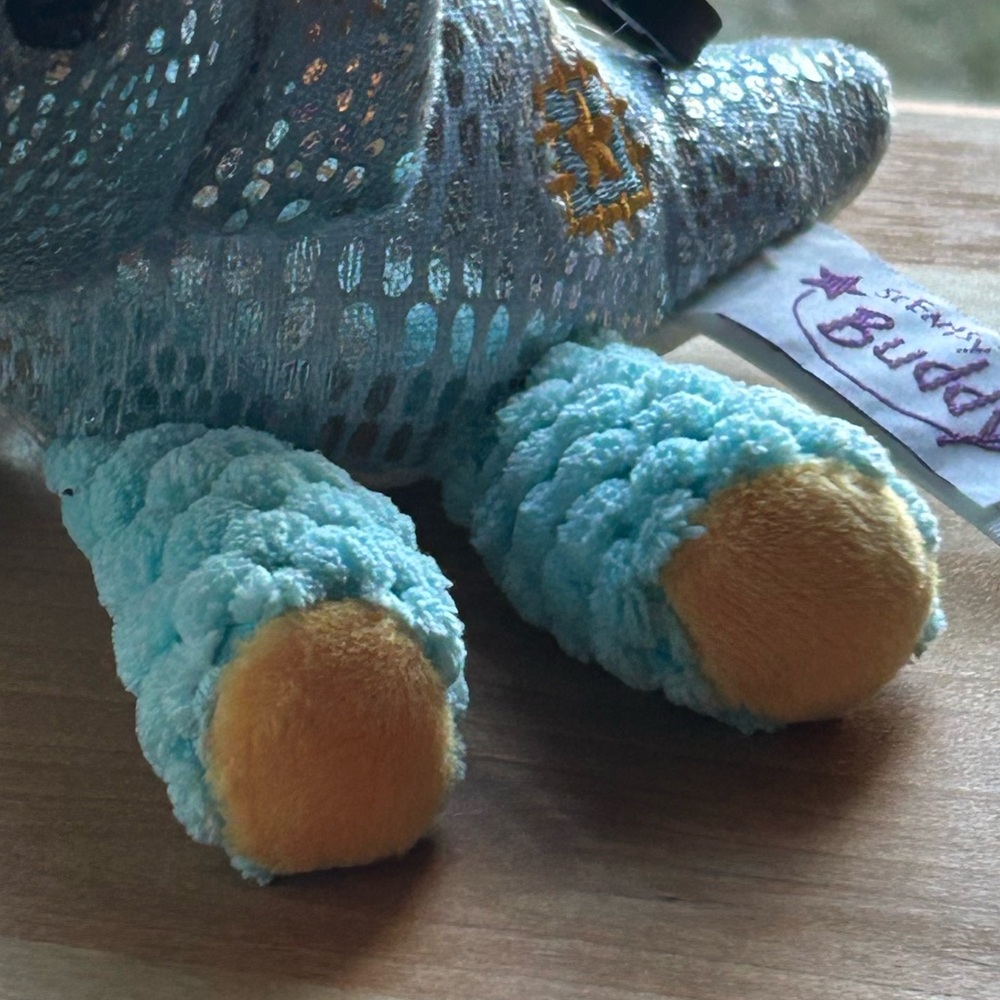 4/$20🌷 🦕Scentsy Buddy Clip🦖Terra the Triceratops ~ Scented Tropic Tango 🍊🥭🥥🌴 - Picture 8 of 8
